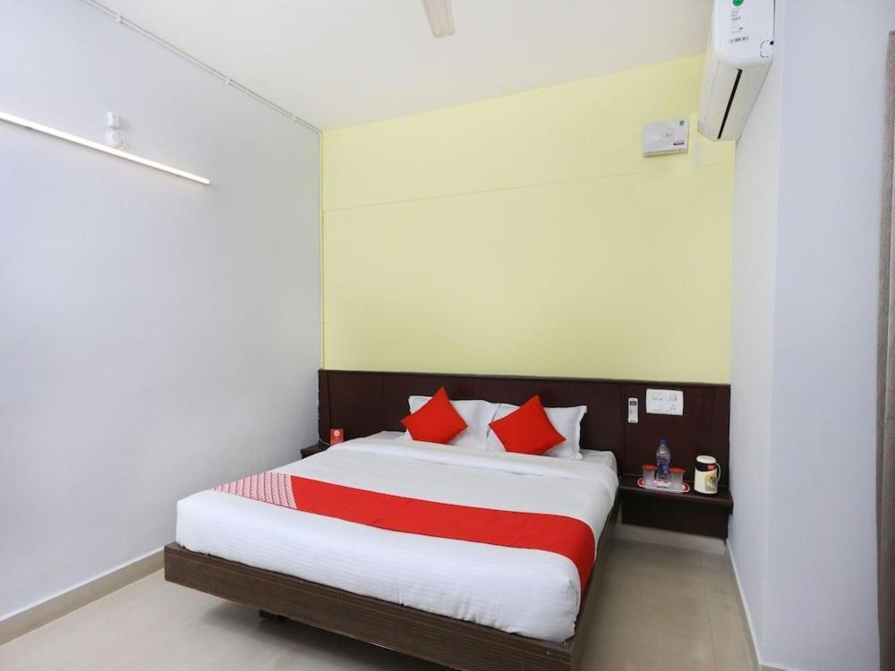 Sai Golden Rooms Tirupati Exteriér fotografie